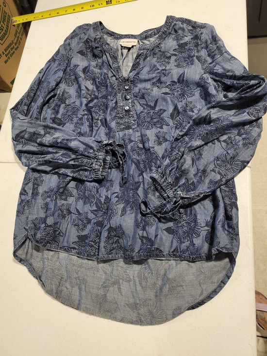 Liz Claiborne Tops - Liz Claiborne Blue Floral Button Henley